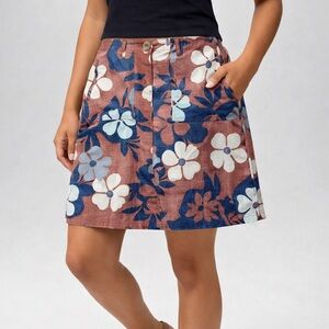 Aventura Organic Cotton Floral Skirt Size 6 High Waist Button Front Pocket Skirt